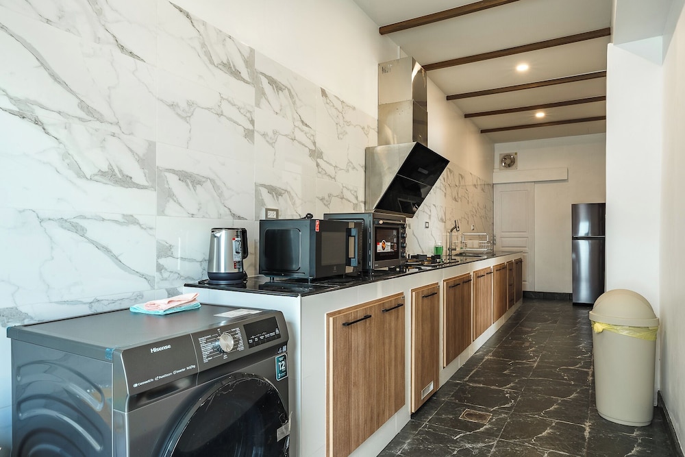 Villa photo 3