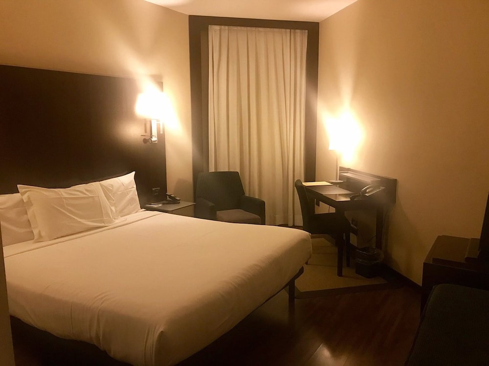 Economy Double or Twin Room, Accessible photo 2