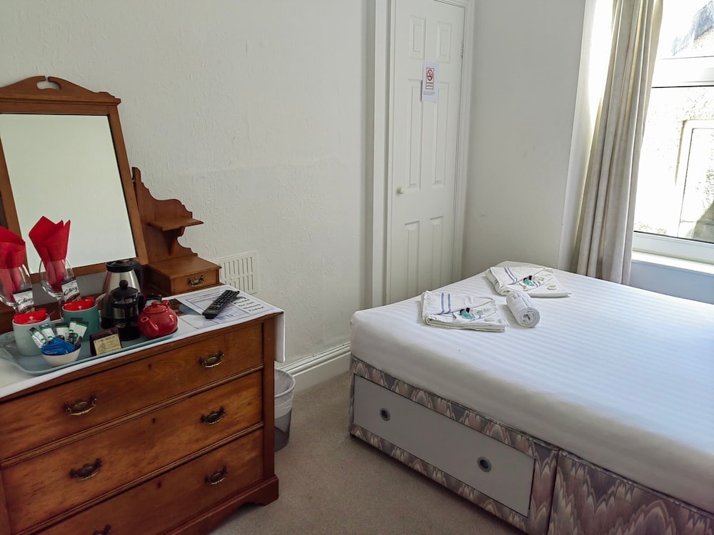 Double Room, Shared Bathroom photo 1