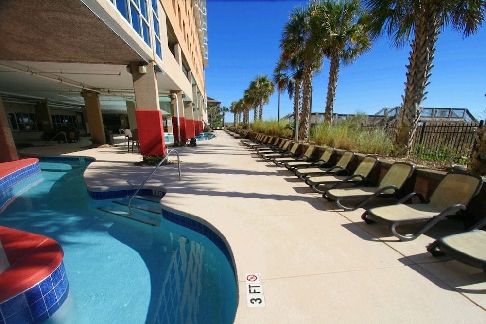 Condo, 3 Bedrooms photo 3
