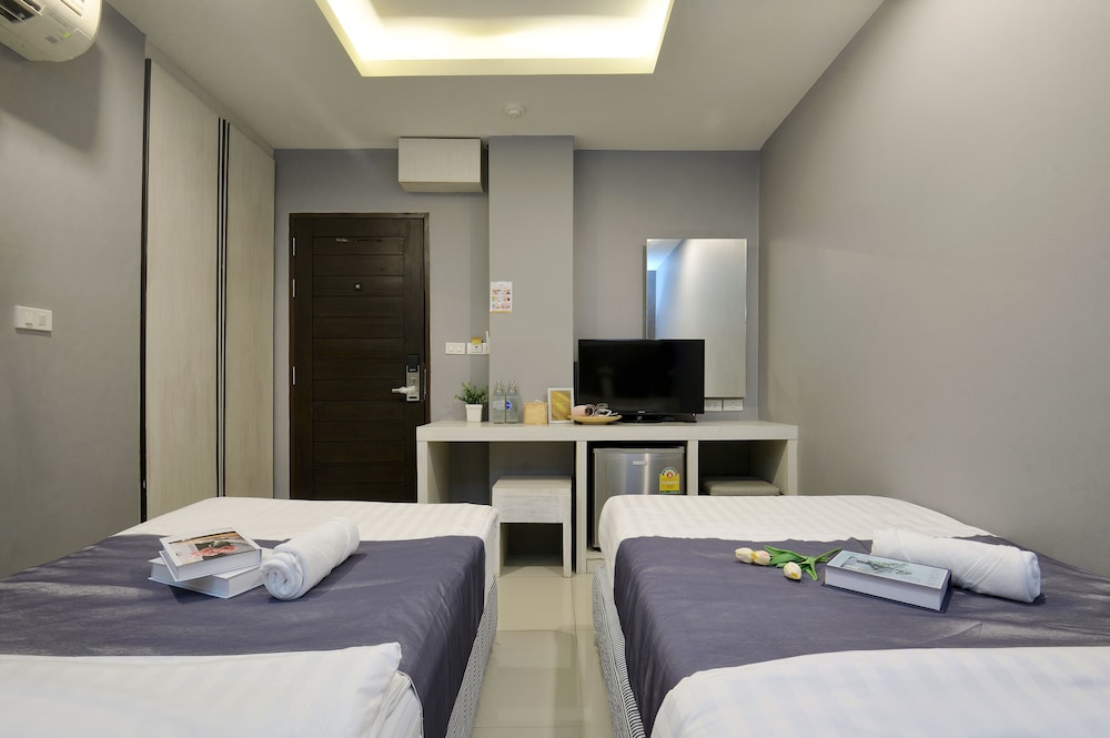 Superior Twin Room photo 3