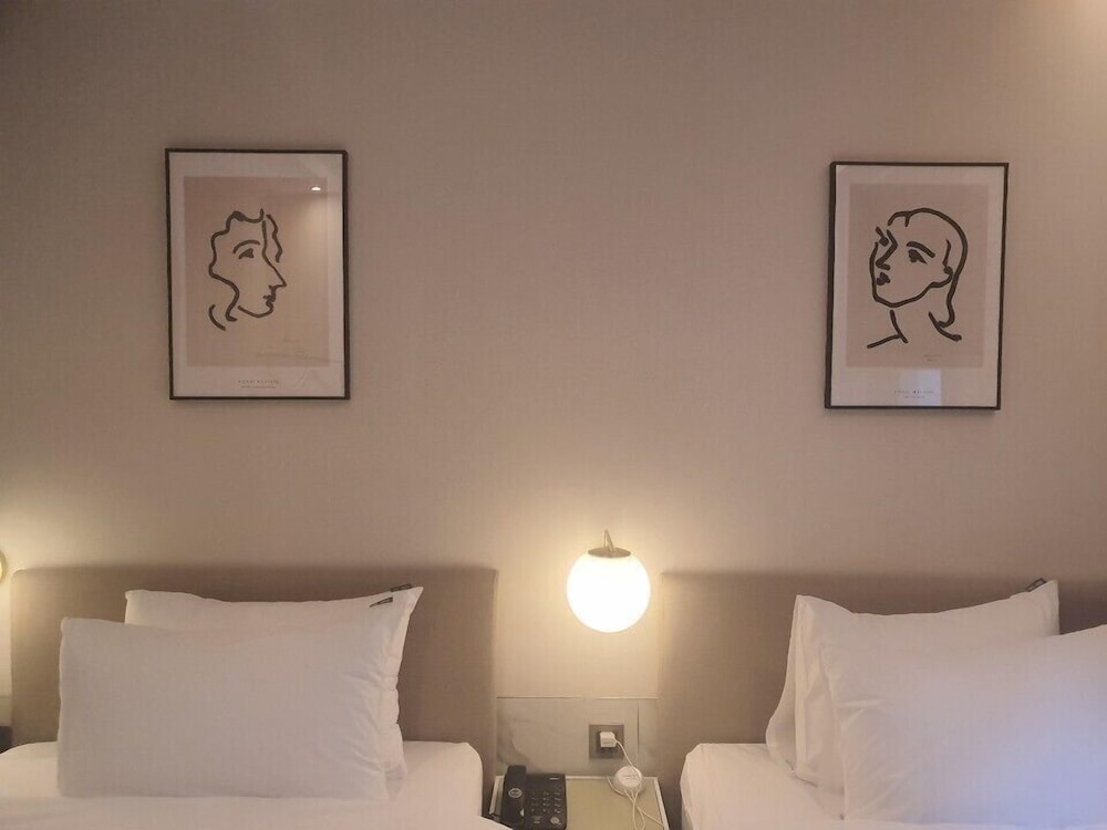 Single Twin Room - Photo 5