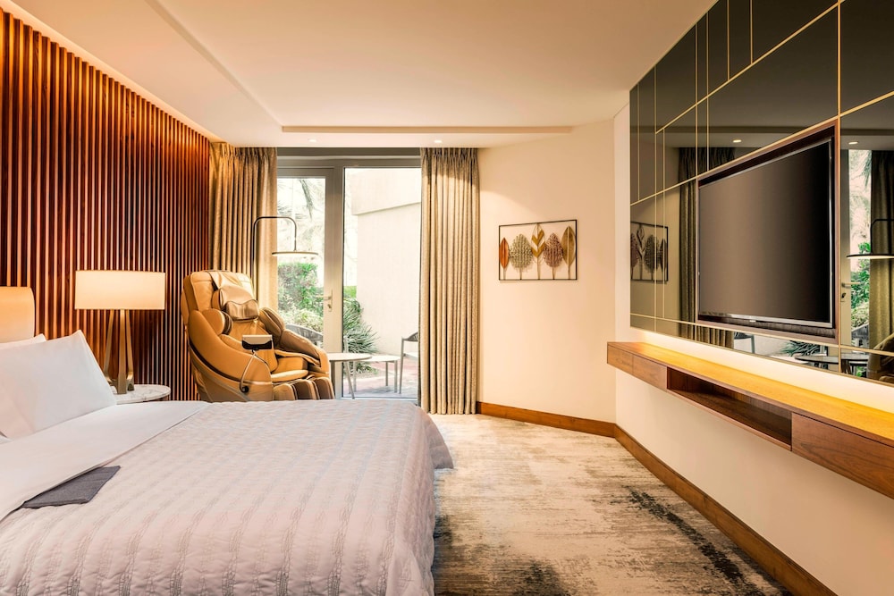 Deluxe Suite, 1 Bedroom photo 2