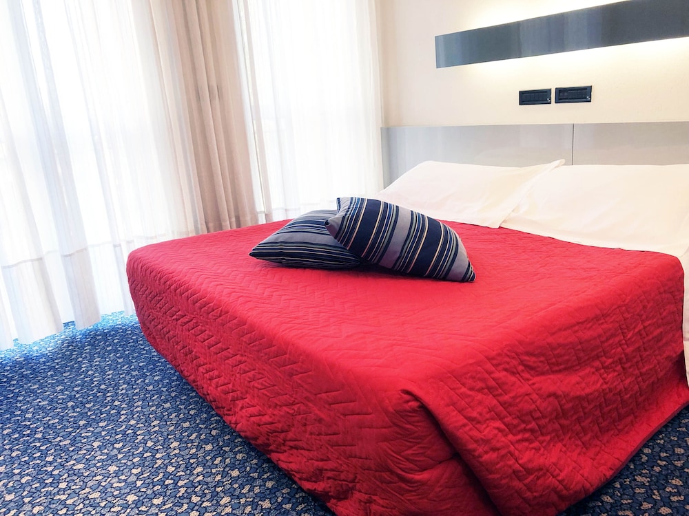Economy Double or Twin Room - Photo 1
