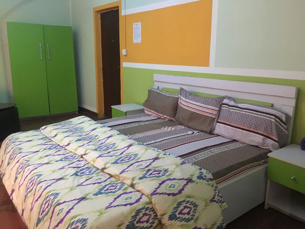 Suite (Ambassador)