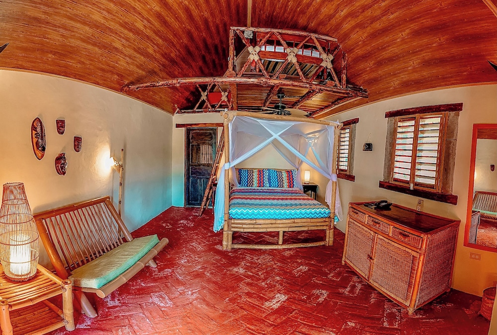 Premium Bungalow, 2 Bedrooms, Terrace, Beach View (Estudio Doble Deluxe) photo 2