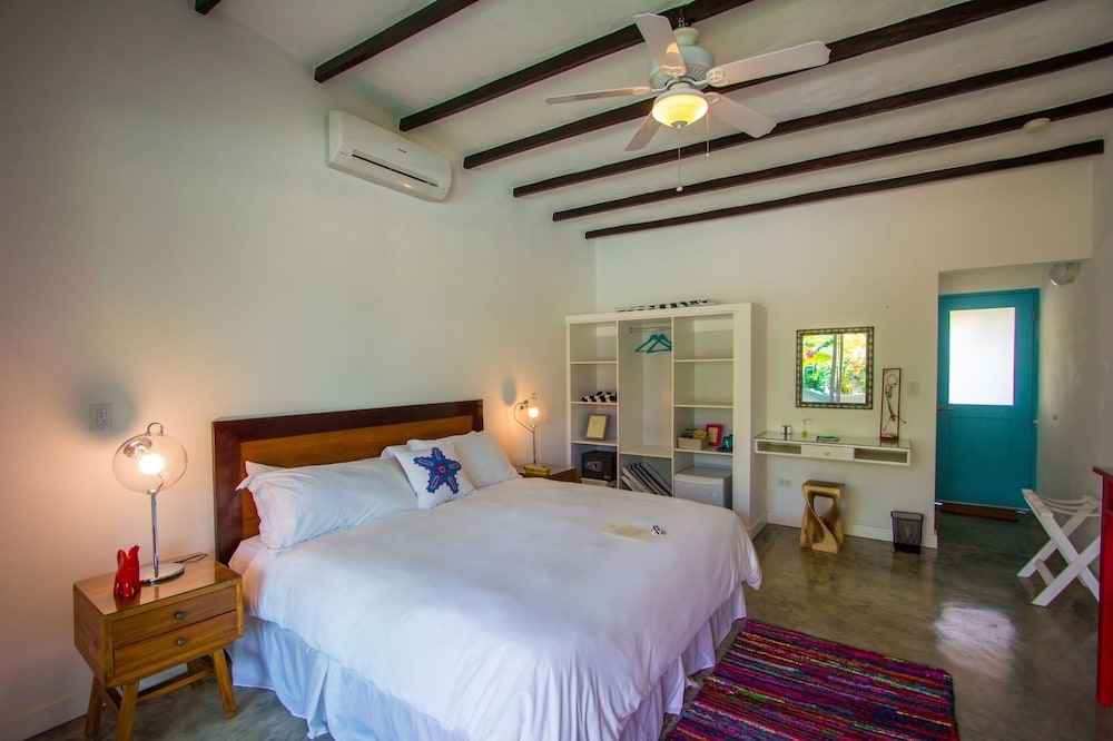 Comfort Room photo 3