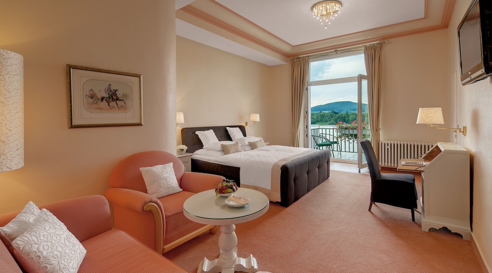 Suite, 1 Double Bed, River View - Photo 1
