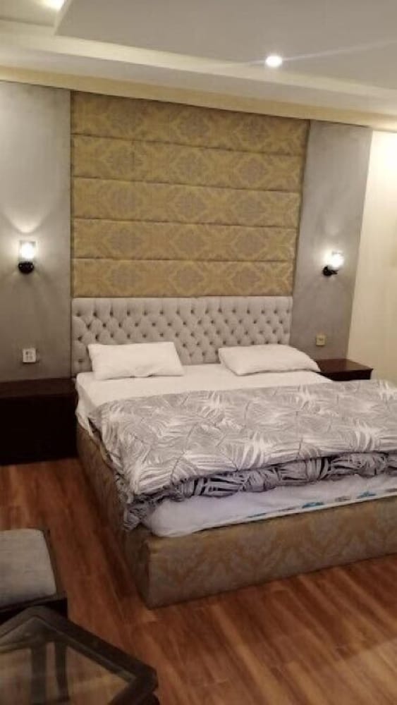 Deluxe Double Room photo 2