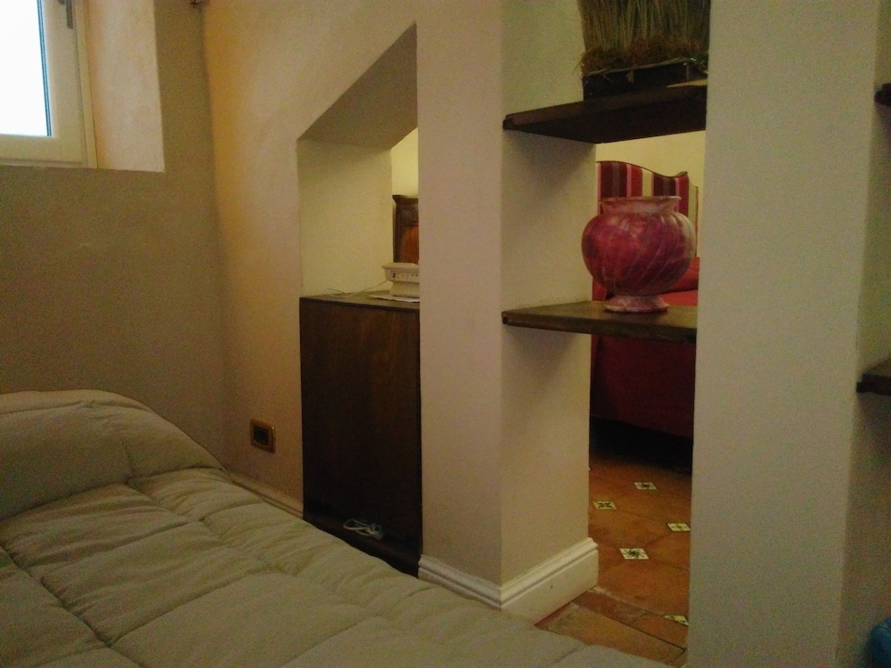 Superior Triple Room, Ensuite, Tower photo 1