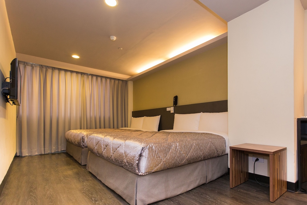 Quadruple Room photo 2