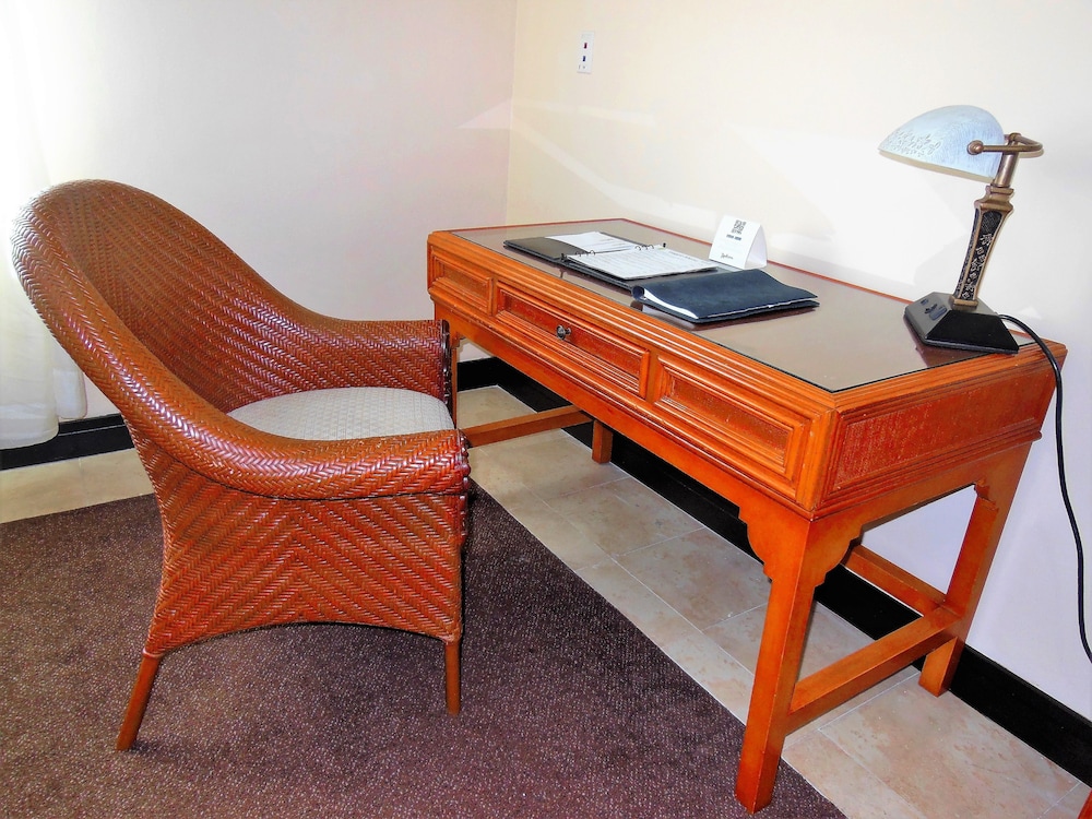 Suite, 1 Bedroom, Non Smoking - Photo 8
