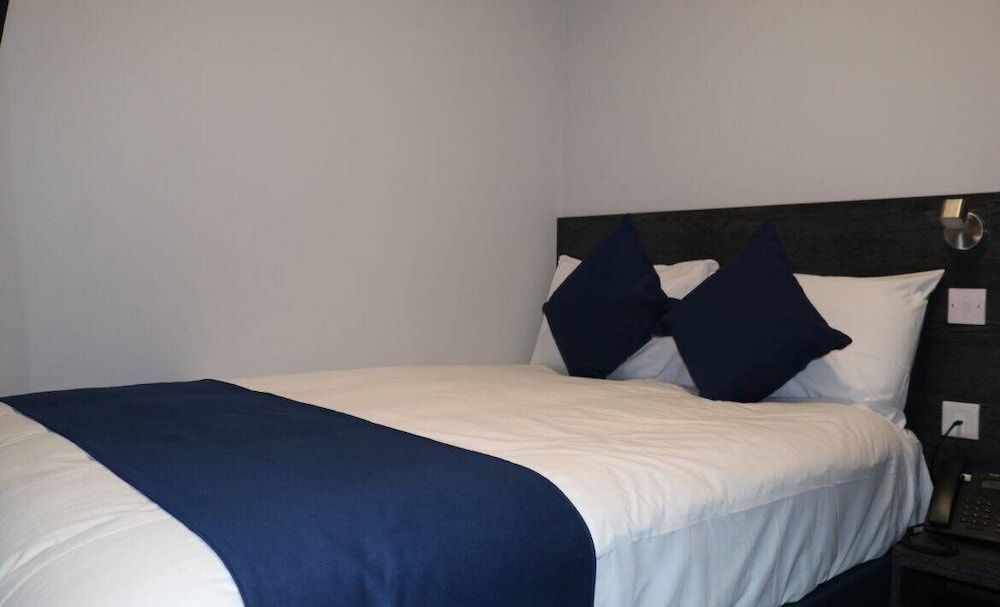Easy Access Double Room - Photo 2