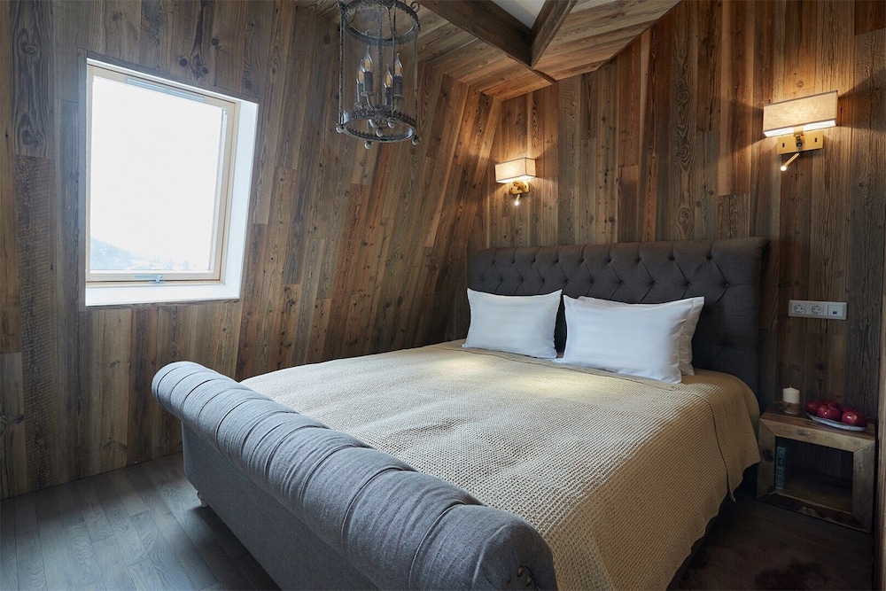 Executive Suite, 2 Bedrooms, Mountain View photo 3