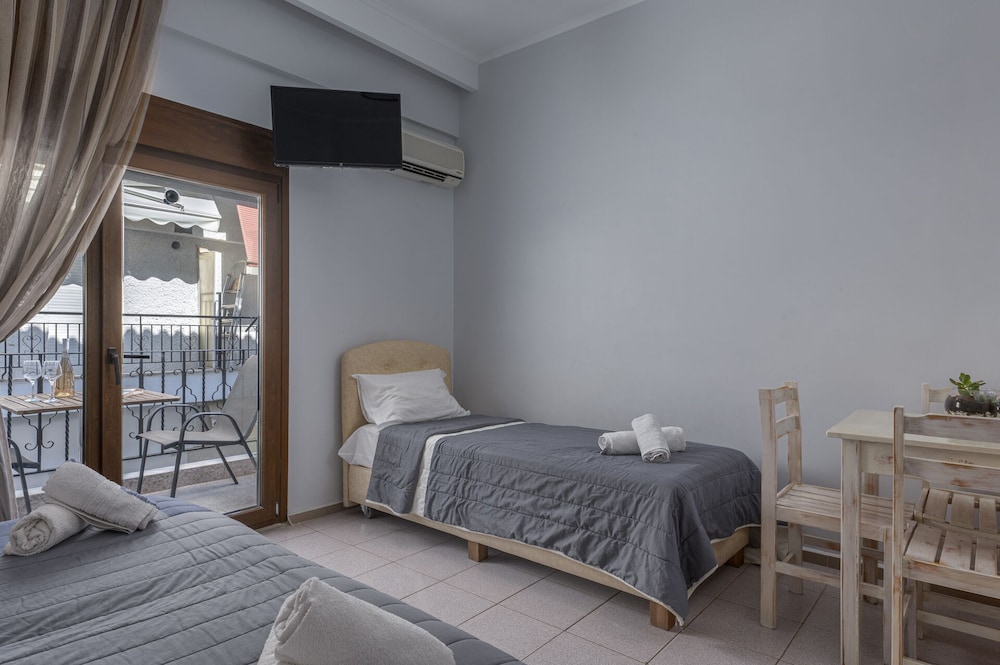 Family Apartment - Photo 4