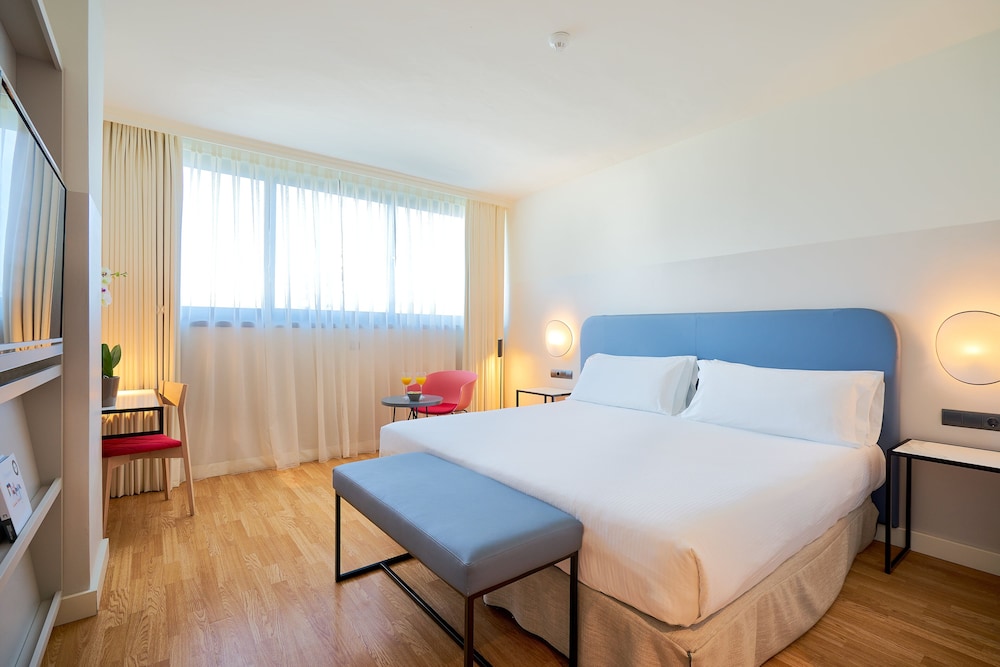 Double or Twin Room - Photo 1