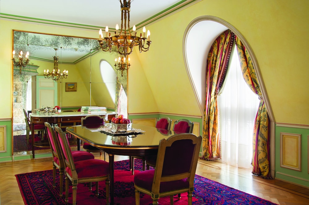 Royal Suite