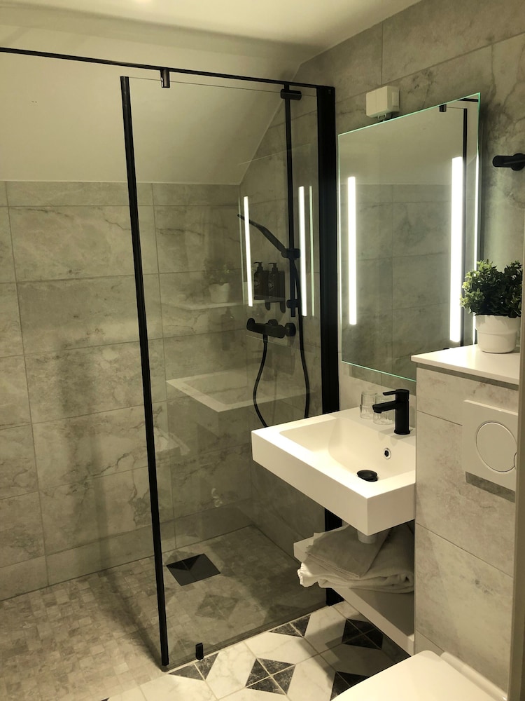 Superior Double Room - Photo 15