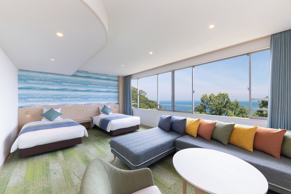 Family Villa, 3 Bedrooms, 1.5 Bathrooms, Marina View photo 1