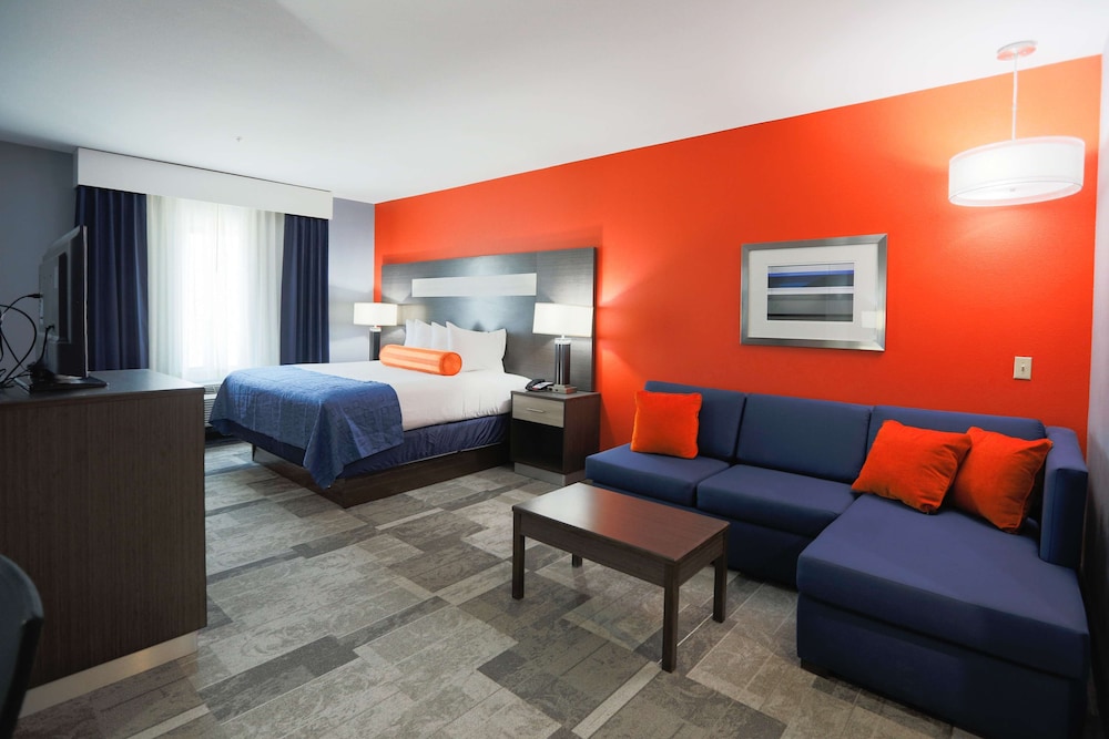 Suite, Multiple Beds, Non Smoking, Kitchenette