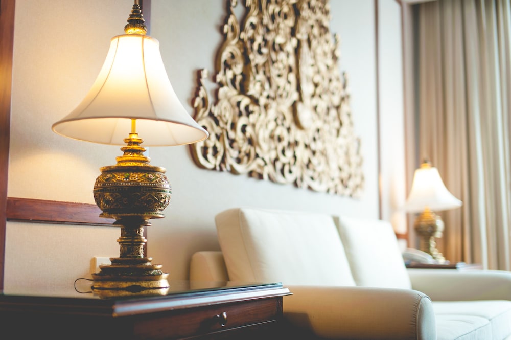 Executive Suite - Photo 6