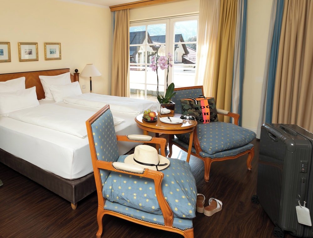 Superior Double or Twin Room photo 2
