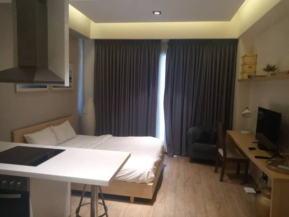 Executive Apartment