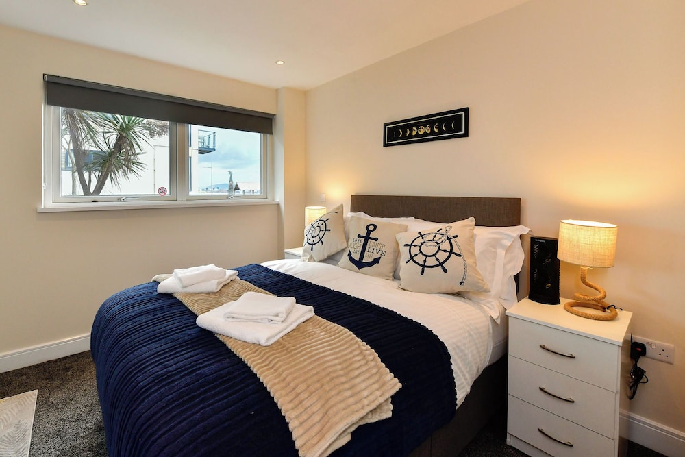 Deluxe Apartment, Beach View photo 2