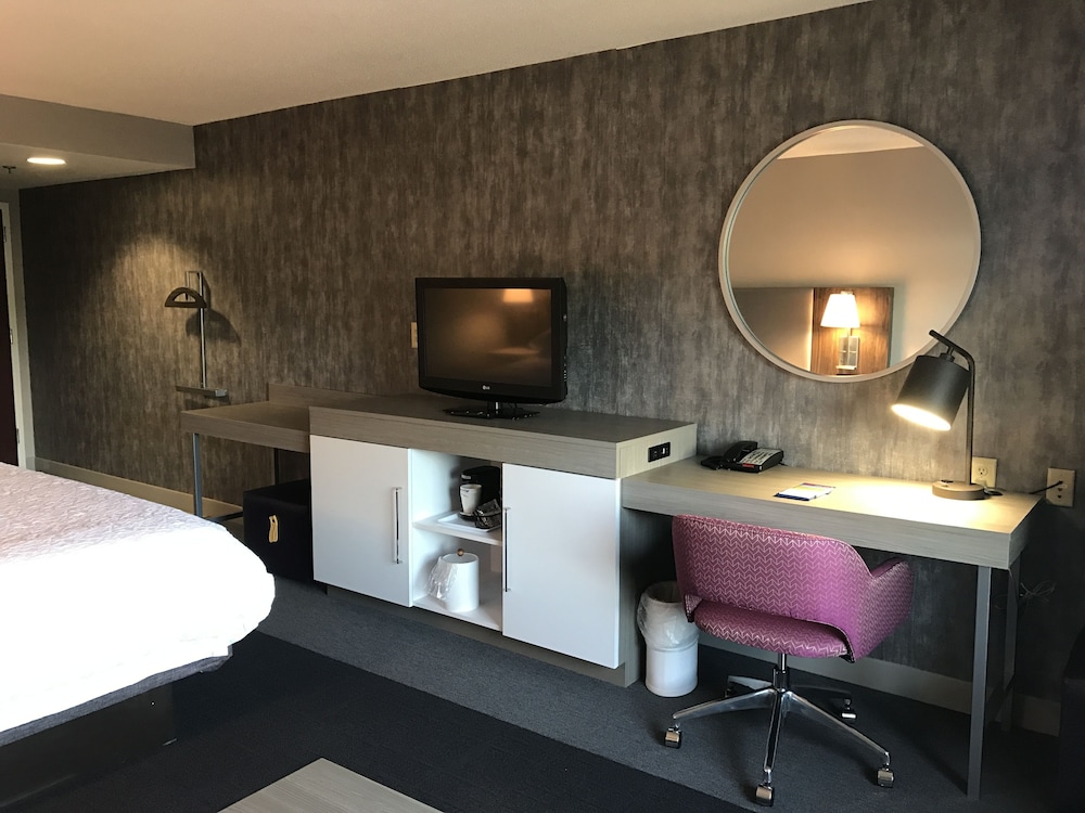 Room, Accessible, Non Smoking - Photo 3
