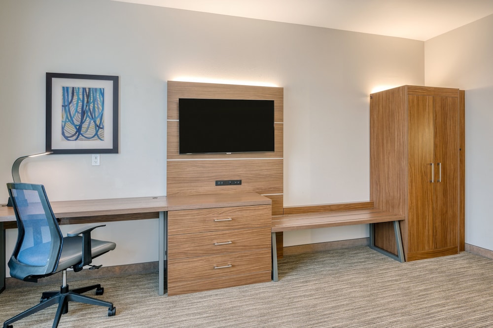 Holiday Inn Express Troy by IHG, Photo 4