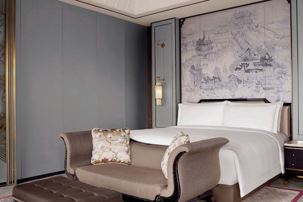 Shanghai Bund View Room - Photo 5