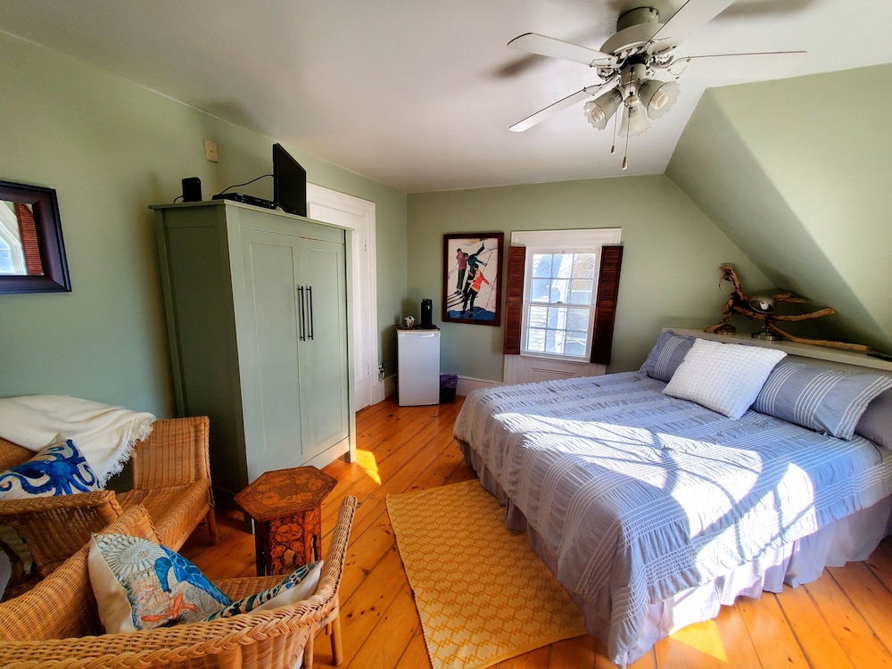 Room, 1 Queen Bed, Bay View (Sea Breeze)