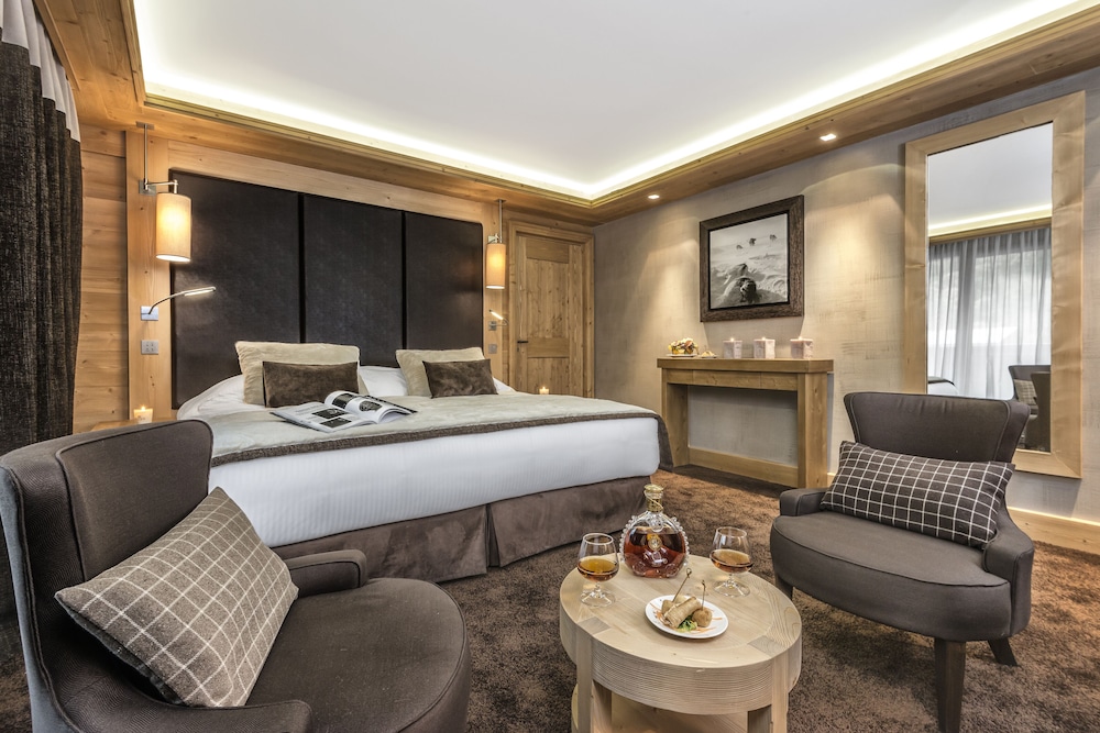 Privilege Room