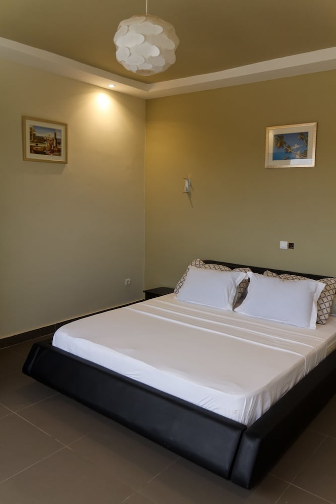 Family Apartment, 3 Bedrooms, Non Smoking photo 2