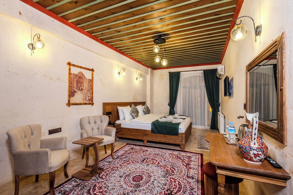 Luxury Room, City View