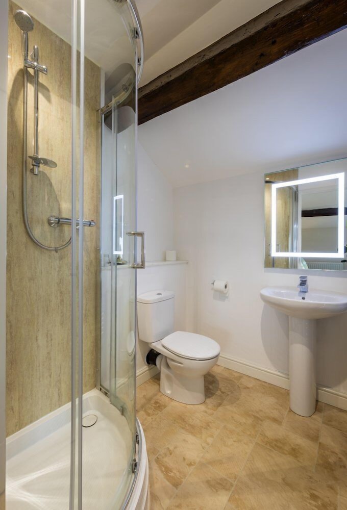Executive Room - Photo 4