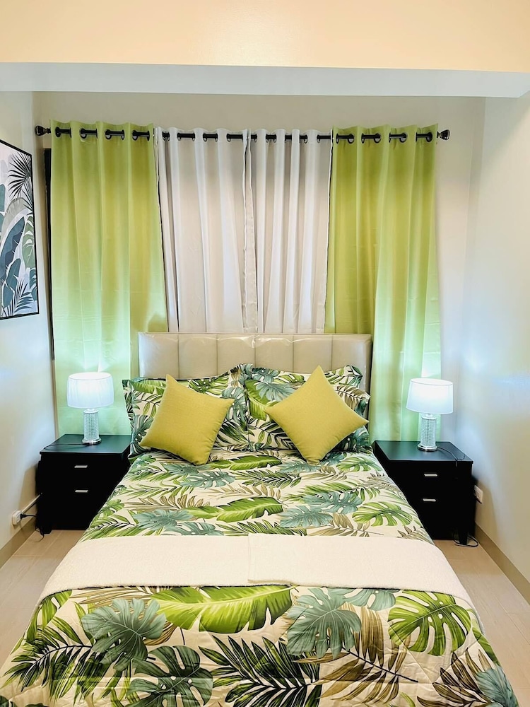 Executive Condo photo 3