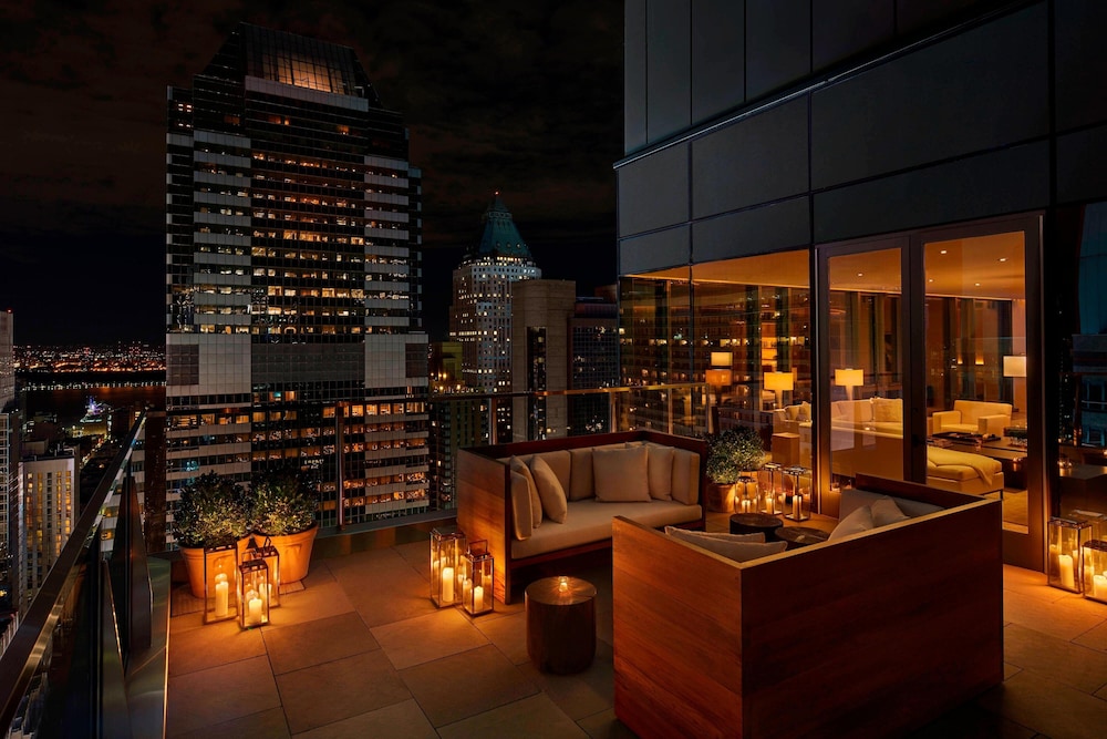 Suite, 3 Bedrooms (Balcony)