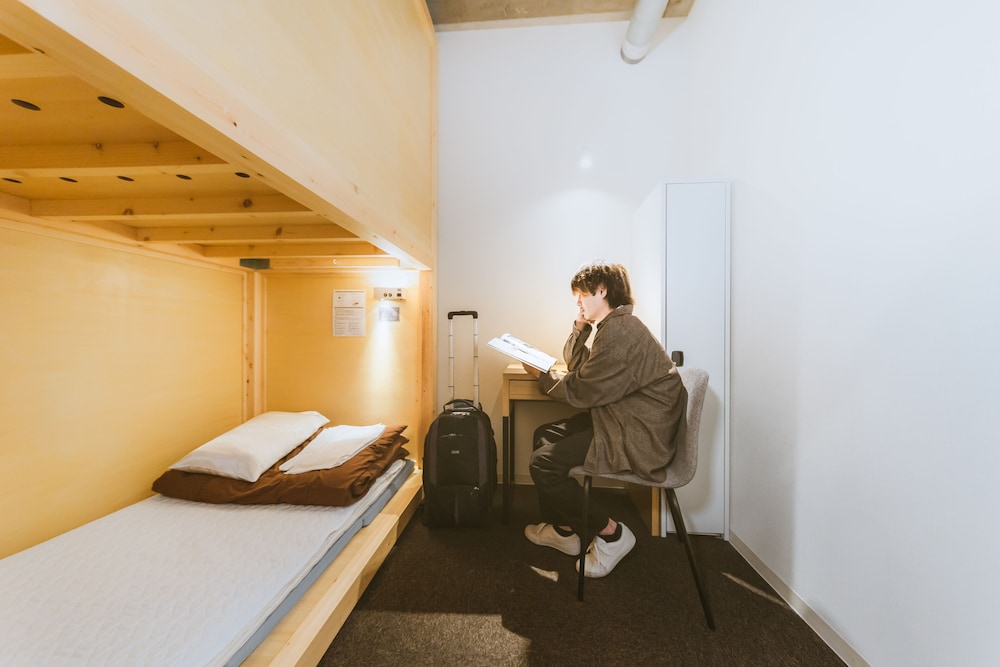 Semi-Private Mixed Dormitory, Bed type cannot be selected photo 2
