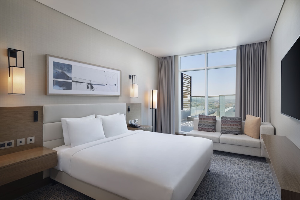 Business Suite, 1 Bedroom, City View - Photo 9
