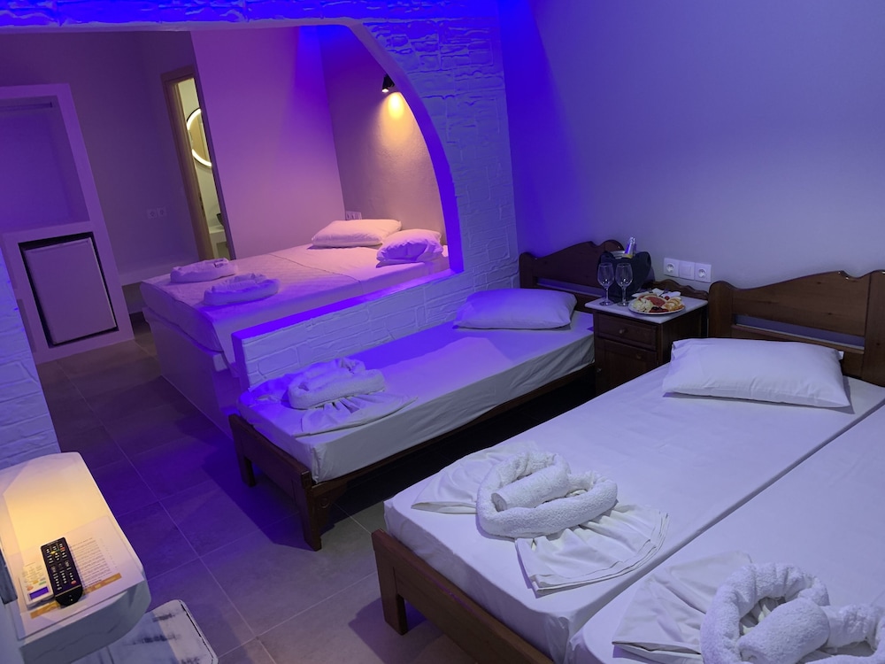 Apartment, 2 Bedrooms, Sea View