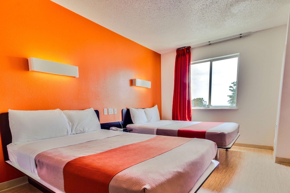 Premium Room, 2 Double Beds, Non Smoking, Refrigerator photo 1