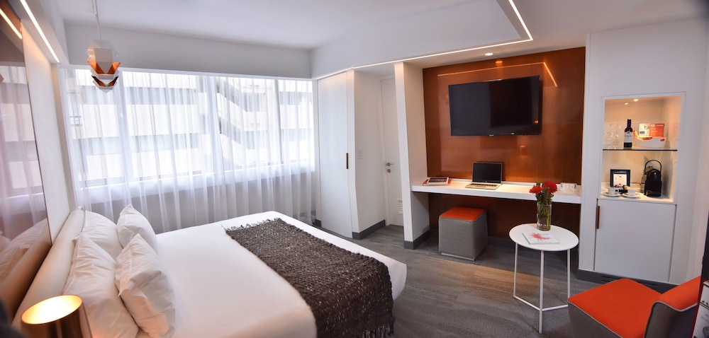 Superior Single Room, 1 King Bed - Photo 13