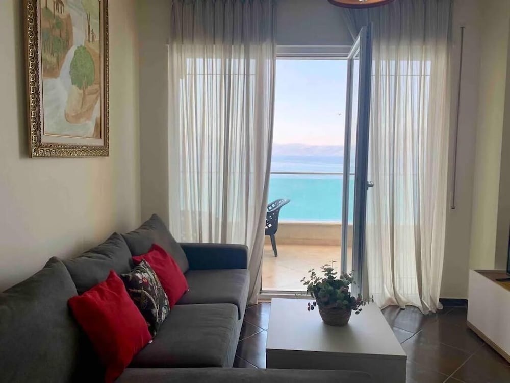 One Bedroom Apartment,Sea View (B3) photo 3