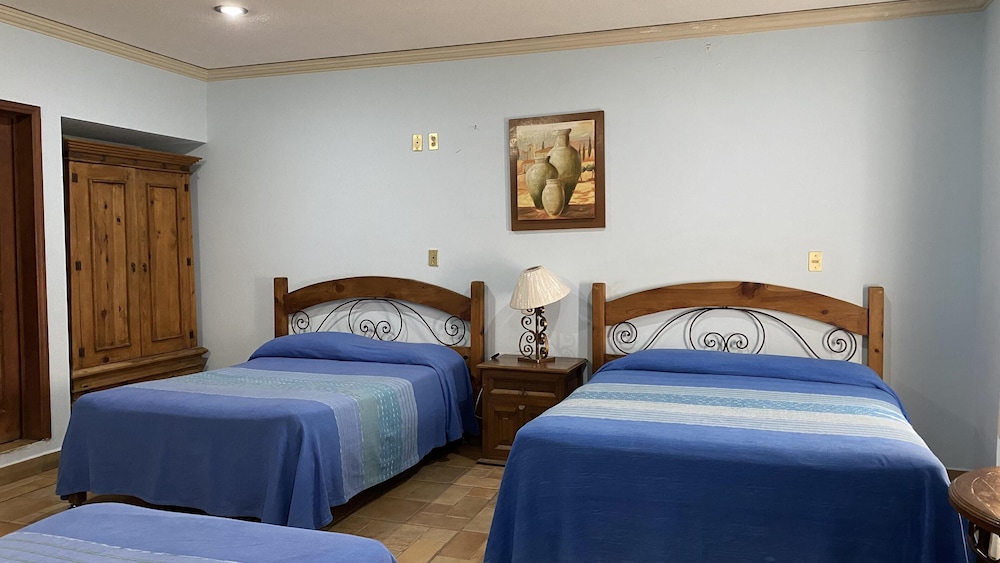 Traditional Room photo 1