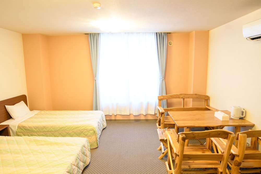 Basic Triple Room(Electronic Cigarette OK) photo 2
