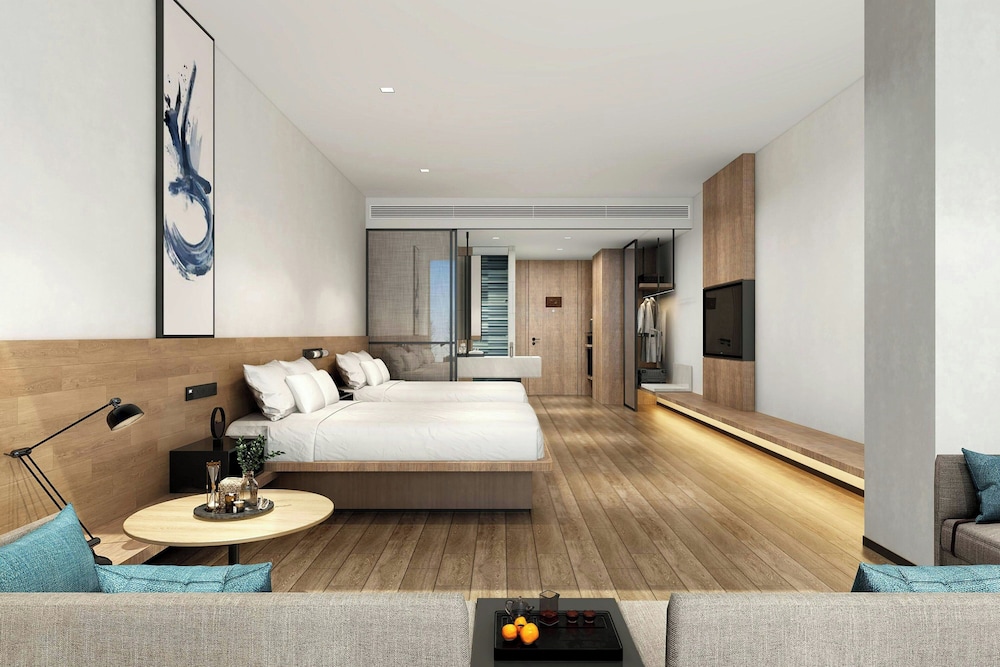 Superior Room, 2 Double Beds, City View