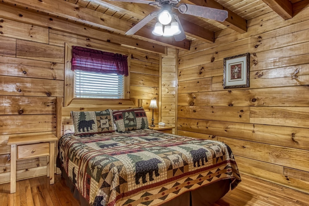 Cabin, 5 Bedrooms