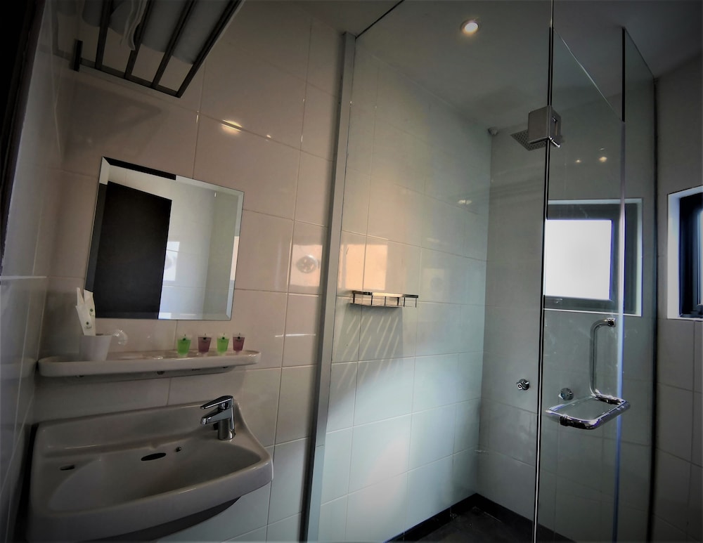 Deluxe Double Room - Photo 4