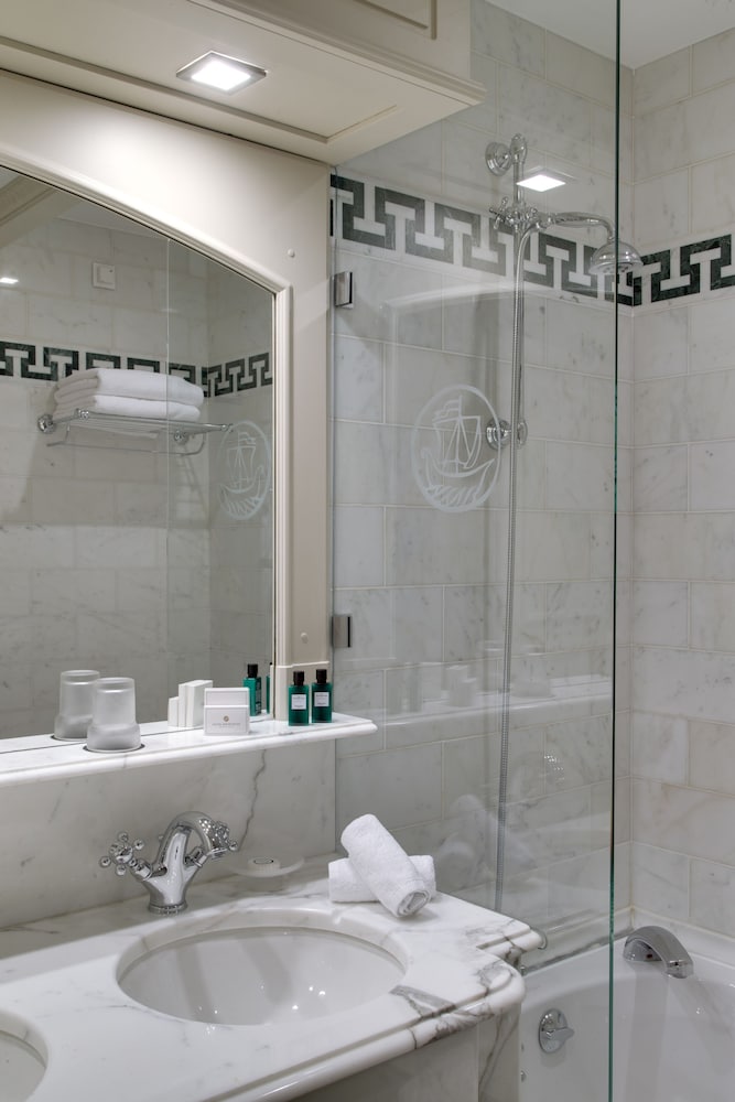 Superior Junior Suite